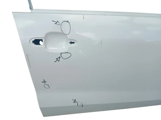 Porta Dianteira Direita Mobi 17/ Strada 21/ S/furo (detalhe)
