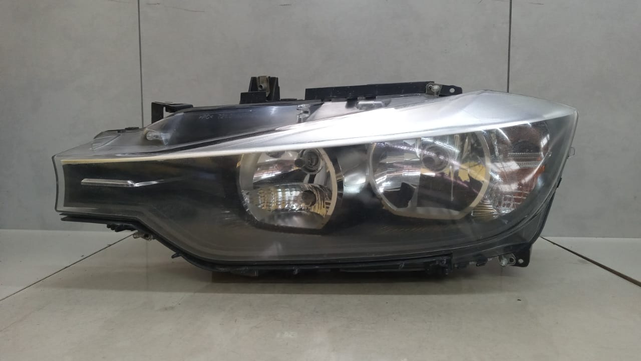 Farol Lado Esquerdo Bmw 328i 2014