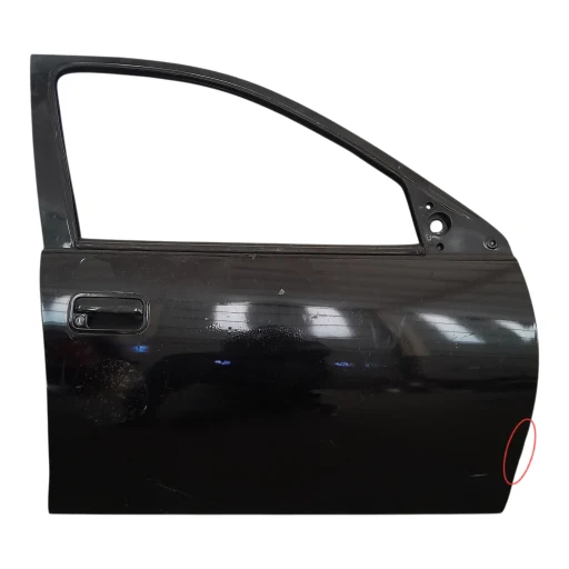 Porta Dianteira Direita Corsa / Classic 1996 1997 a 2016