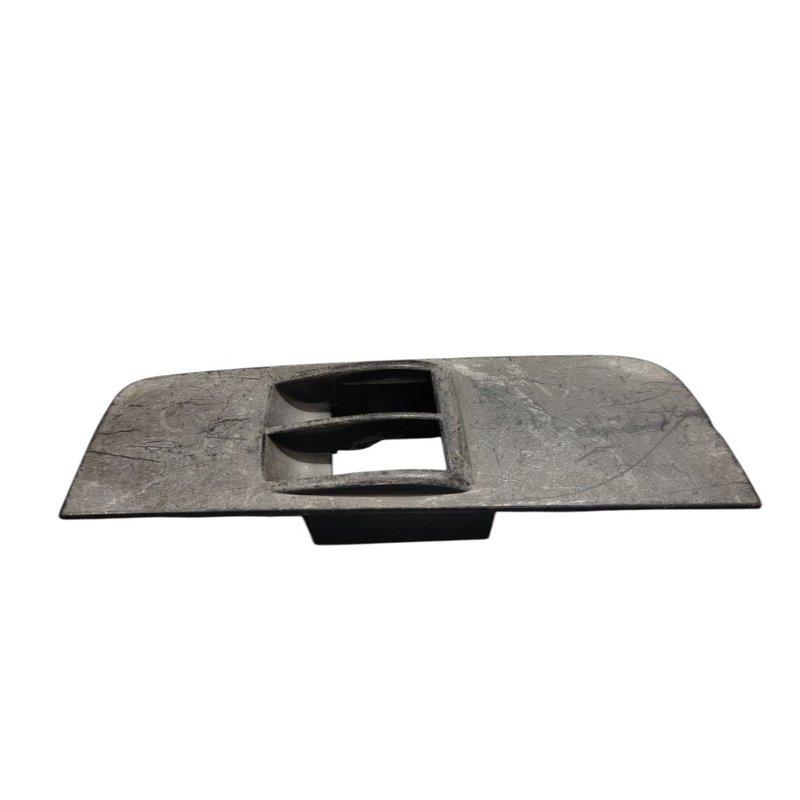 Botão Vidro Moldura Dianteira Esquerda Fiat Palio 2012 2019