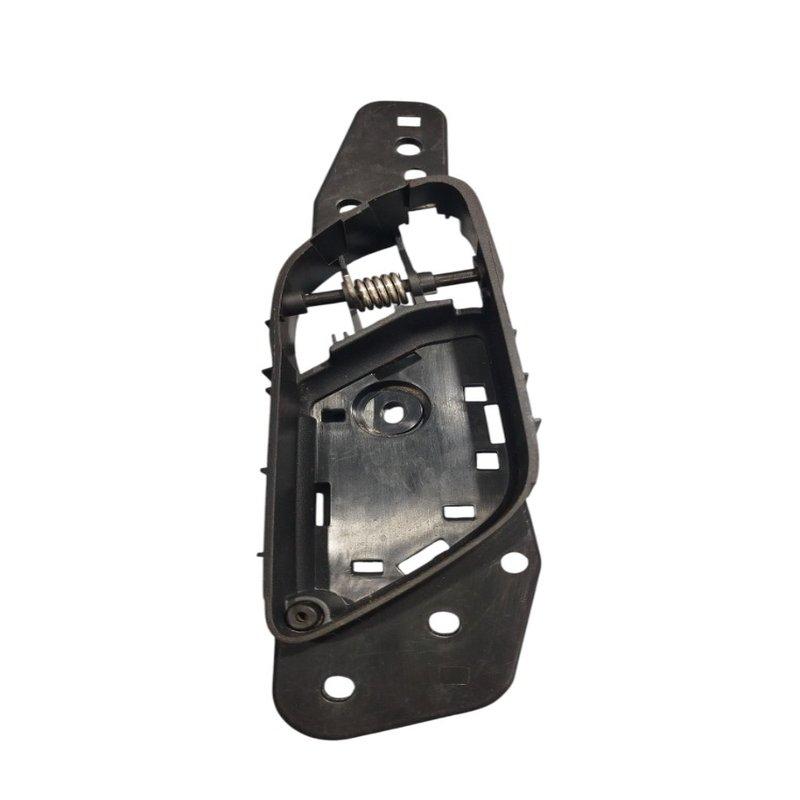 Suporte maçaneta dianteira direita Ford ranger 2012 2016