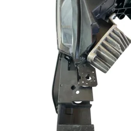 FAROL RECUPERADO DIREITO PULSE FASTBACK 2022 2023 2024/..
