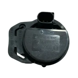 Bomba D´agua Auxiliar Mercedes C180 2012 - 2013