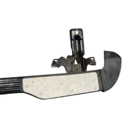 PISANTE TRASEIRO ORIGINAL FIAT STRADA 2002