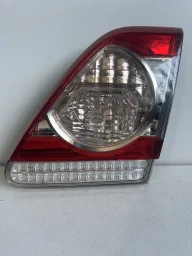Lanterna Direita Tampa C/Led Traseira Toyota Corolla 11 A 14