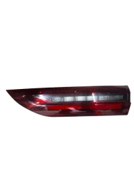 Lanterna direita tampa Fiat Fastback c/led 2023/2026ORIGINAL