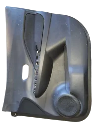 Forro Porta Dianteira Direita Kicks Play 2025