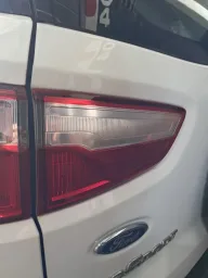 Lanterna Traseira Esquerda Ecosport 2013 a 2021 (mala)