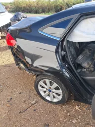Recorte Lateral Traseiro Direito Ford Fiesta Sedan Mex 11/13