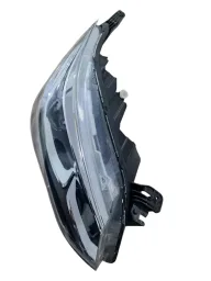 Farol direito onix 2020 2021 a 2025 c/ led com detalhe