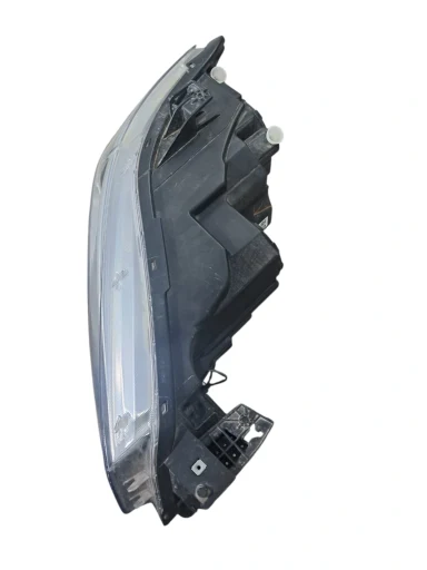 Farol Direito Tracker 2020 2021 a 2025 S/ Led 52173373