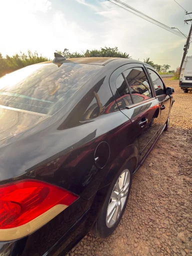 Lateral Direito Vectra elite 2006 2011