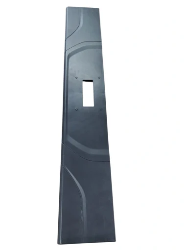 Moldura suporte placa traseira strada 2021/.. com detalhe