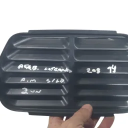 Difusor Ar Porta Malas Peugeot 208 2014 a 2019