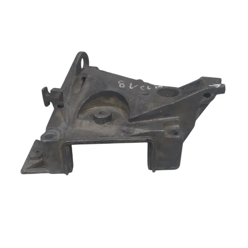 SUPORTE DIREITO MOTOR CLIO KANGOO 2001 A 2015 8200059788