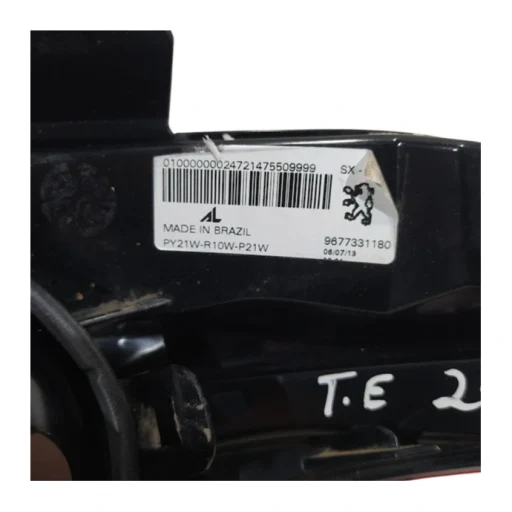 Lanterna Traseira Esquerda Peugeot 208 2013 a 2020
