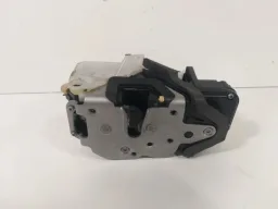 Fechadura Porta Dianteira Direita Tracker Ltz 2014 A 2019