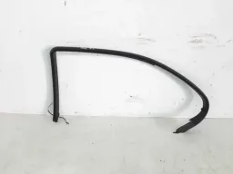 Moldura Porta Traseira Direita Bmw 528i 540i E39 Cód.815987