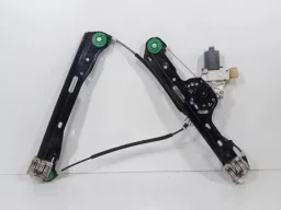 Máquina Vidro Dianteira Esquerda Bmw 118i 120i 2007 A 2012
