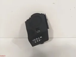 Moldura Acabamento Inferior Painel Nissan Versa 2012 A 2017
