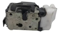 Fechadura Porta Dianteira Esquerda Fiat Doblo 2002 A 2021