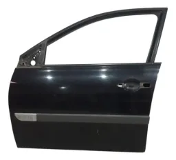 Porta Dianteira Esquerda C/detalhe Renault Megane 2008 A 10