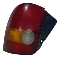 Lanterna Traseira Direita Fiat Palio 1996 1997 A 2000 Direito/passageiro
