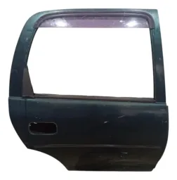 Porta Traseira Direita Gm Corsa 1997 1998 1999 2000 A 2013 Traseira Direito Verde