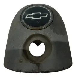 Moldura Tampa Traseira Fechadura Chevrolet Corsa 1994 A 2002 Cinza E Preto