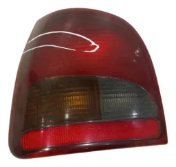 Lanterna Esquerda Vw Gol 1996 1997 1998 1999 A 2005 Detalhe Esquerdo/motorista