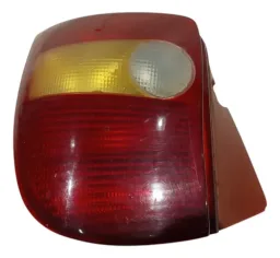 Lanterna Esquerda Fiat Palio 1997 1998 1999 2000 2001 A 2003 Esquerdo/motorista Vermelho/amarelo/branco