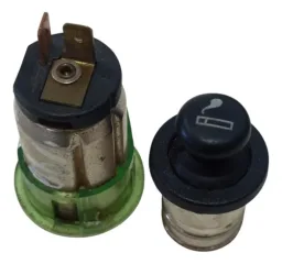 Botão Acendedor Cigarro Ford Focus 2000 A 2008