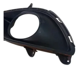 Moldura Farol Milha Direito Renault Sandero 2011 2012