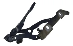 Dobradiça Tampa Traseira Esquerda Bmw 325i 2005 A 2012