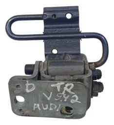 Dobradiça Porta Traseira Direita Inf Audi A3 A6 2001 A 2006