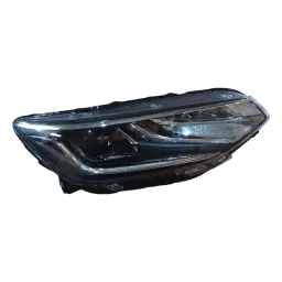 Farol Direito GM Tracker 2021/2025