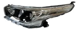Farol Esquerdo Toyota Yaris 2019  2025 811700dq60 Detalhe