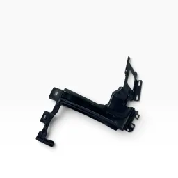 Suporte Parachoque Tras Esq Evoque L538 12 18 BJ3217E801A