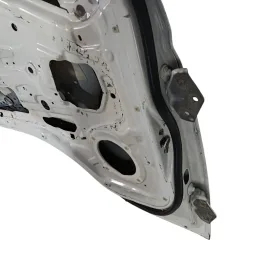 PORTA DIANTEIRA ESQUERDA HYUNDAI HR 2006 2007 A 2023 A 2024