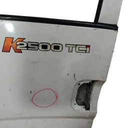 PORTA DIANTEIRA ESQUERDA KIA BONGO 2006 Á 2024 ORIGINAL