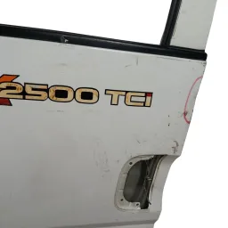 PORTA DIANTEIRA ESQUERDA KIA BONGO 2006 A 2024 ORIGINAL