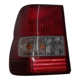 LANTERNA ESQUERDA PAJERO TR4 2003 A 2006 1146-330 DETALHE