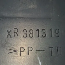 MOLDURA COMPUTADOR BORDO PAJERO IO E TR4 98 A 09 XR381319