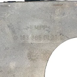 ACABAMENTO PARA-CHOQUE TRAS MERCEDES ML320 1999 1638850123