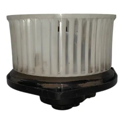 MOTOR AR FORÇADO MITSUBISHI PAJERO IO 1998 A 2002 DETALHE