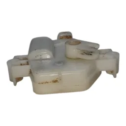 TRAVA ELÉTRICA TAMPA TRASEIRA PAJERO TR4 03 A 15 MR380093