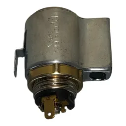 TOMADA 12V MITSUBISHI PAJERO IO E TR4 1998 A 2015