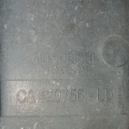 DIFUSOR AR PARA-LAMA DIREITO PAJERO TR4 10 A 15 CA420756