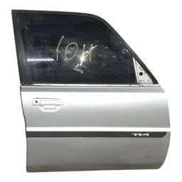PORTA DIANTEIRA DIREITA PAJERO TR4 2010 A 2015