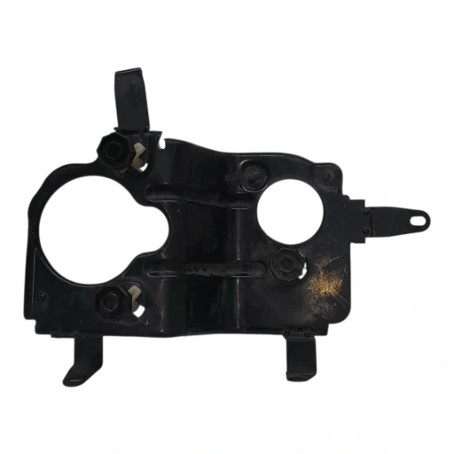SUPORTE FAROL DIREITO PAJERO SPORT 2004 A 2006